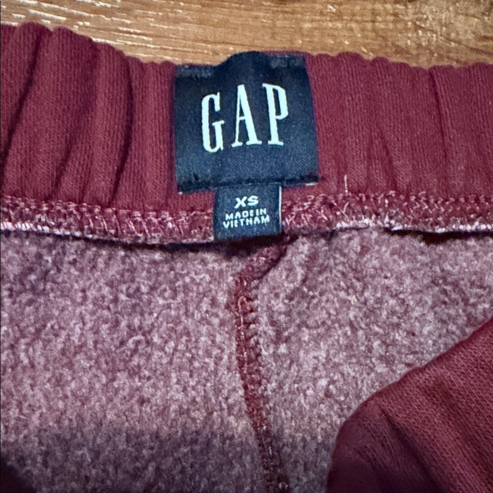 High Rise VintageSoft Relaxed Joggers - Picture 4 of 5